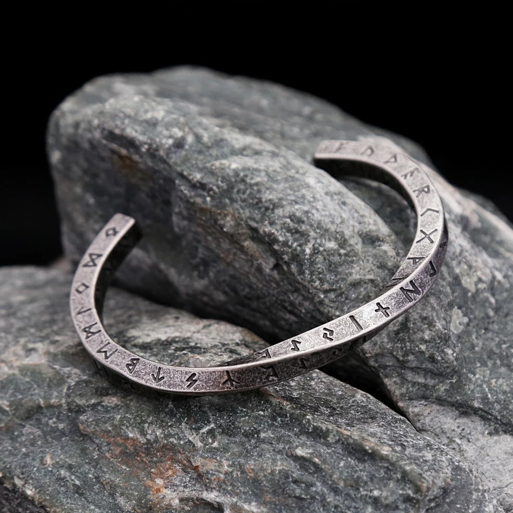 Nordic Viking warrior's Twist Cuff Bracelet