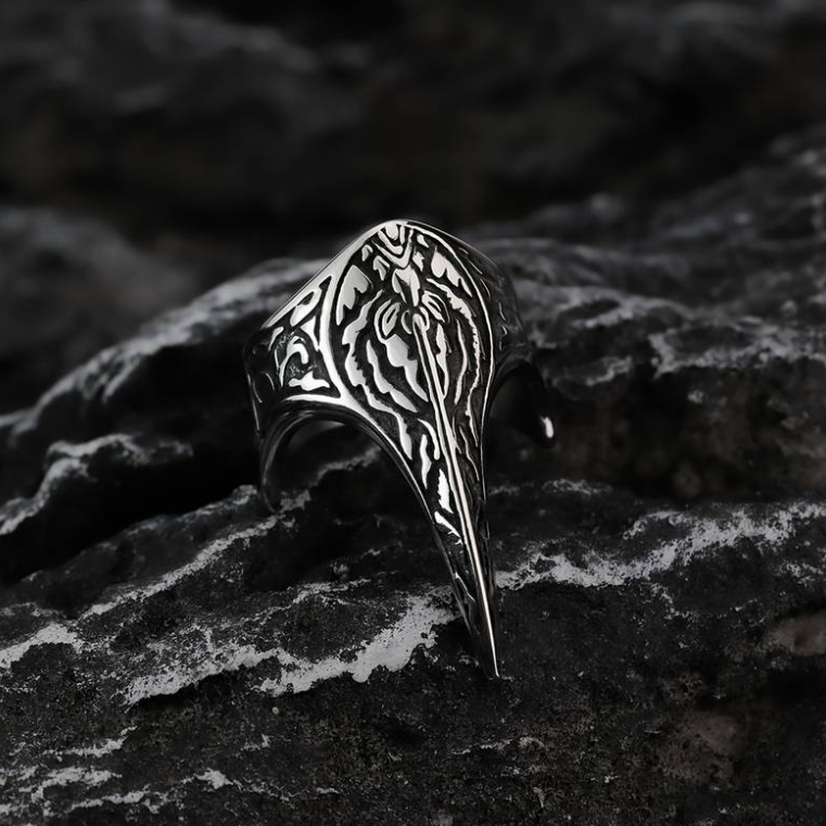 Munin's Beak Ring