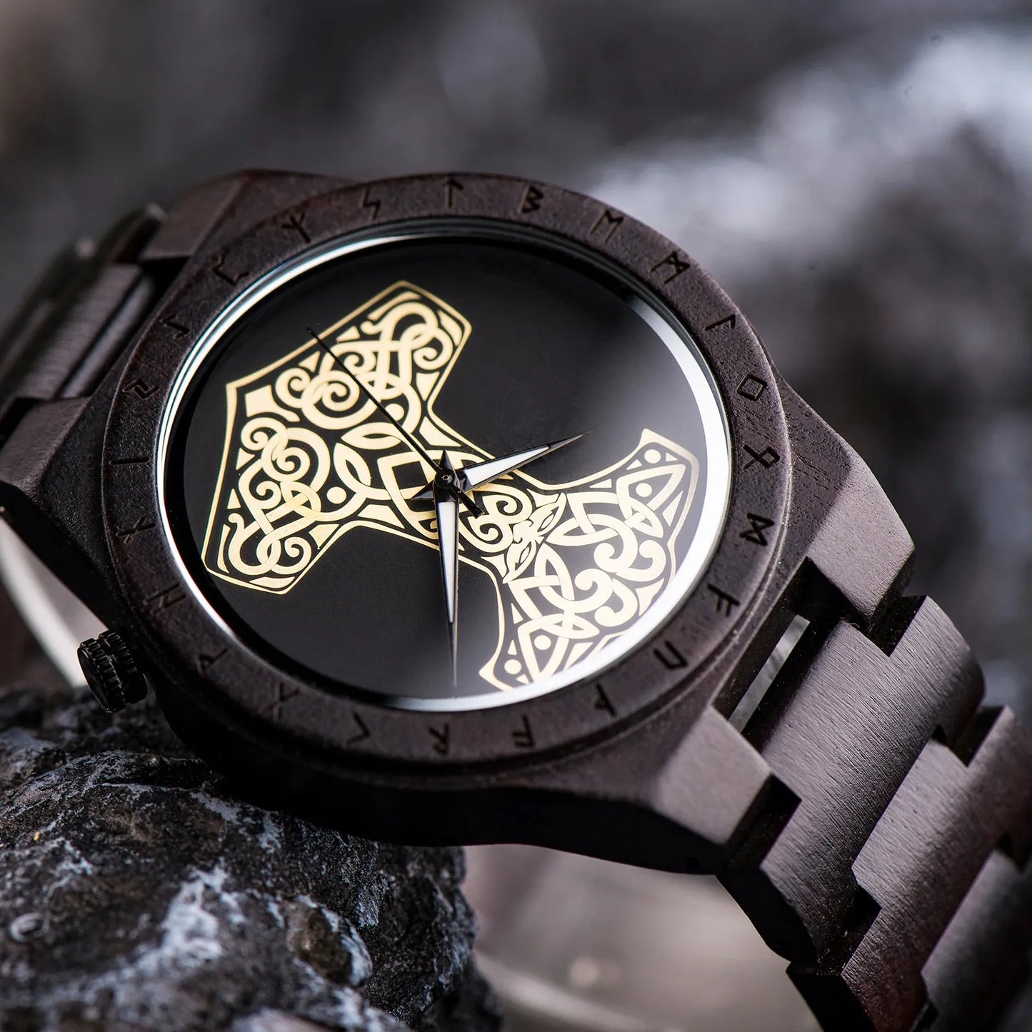 Mjölnir Watch